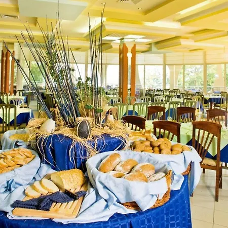 Hotell Laguna 4*