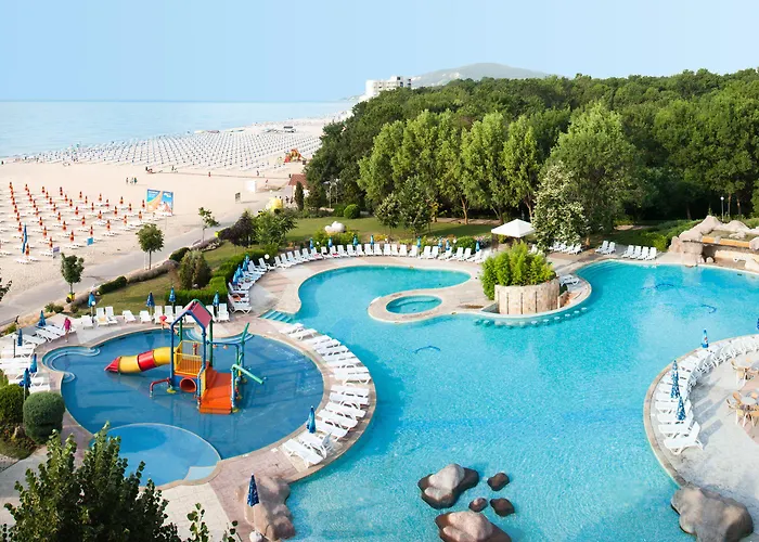 Хотел лагуна бийч 4*