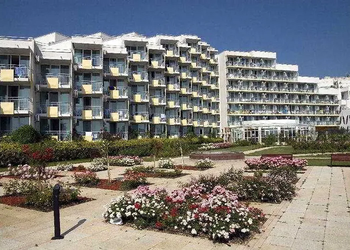 лагуна бийч